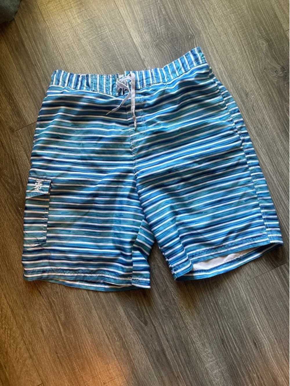 IZOD men’s large swim shorts
